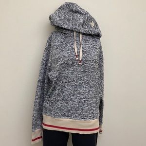 Women’s Roots pull over hoodie gray size medium knitted